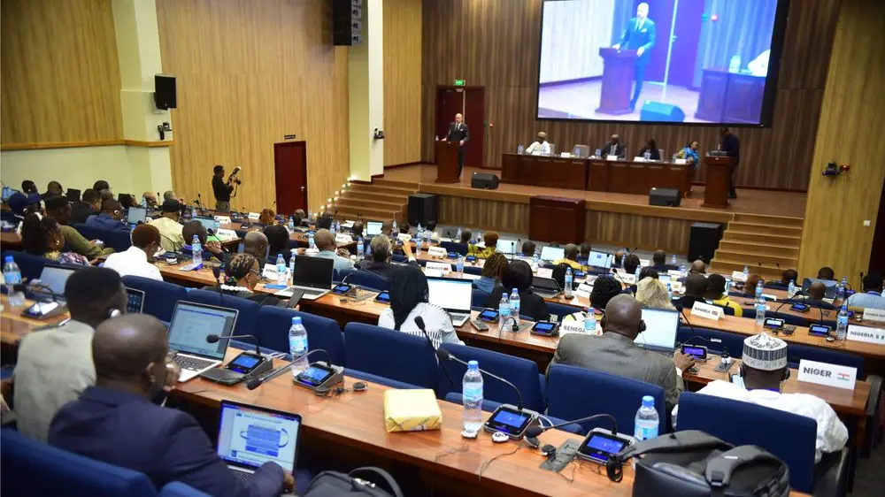Uwezeshaji wa Jamii za Afrika Kupitia Huduma za Posta