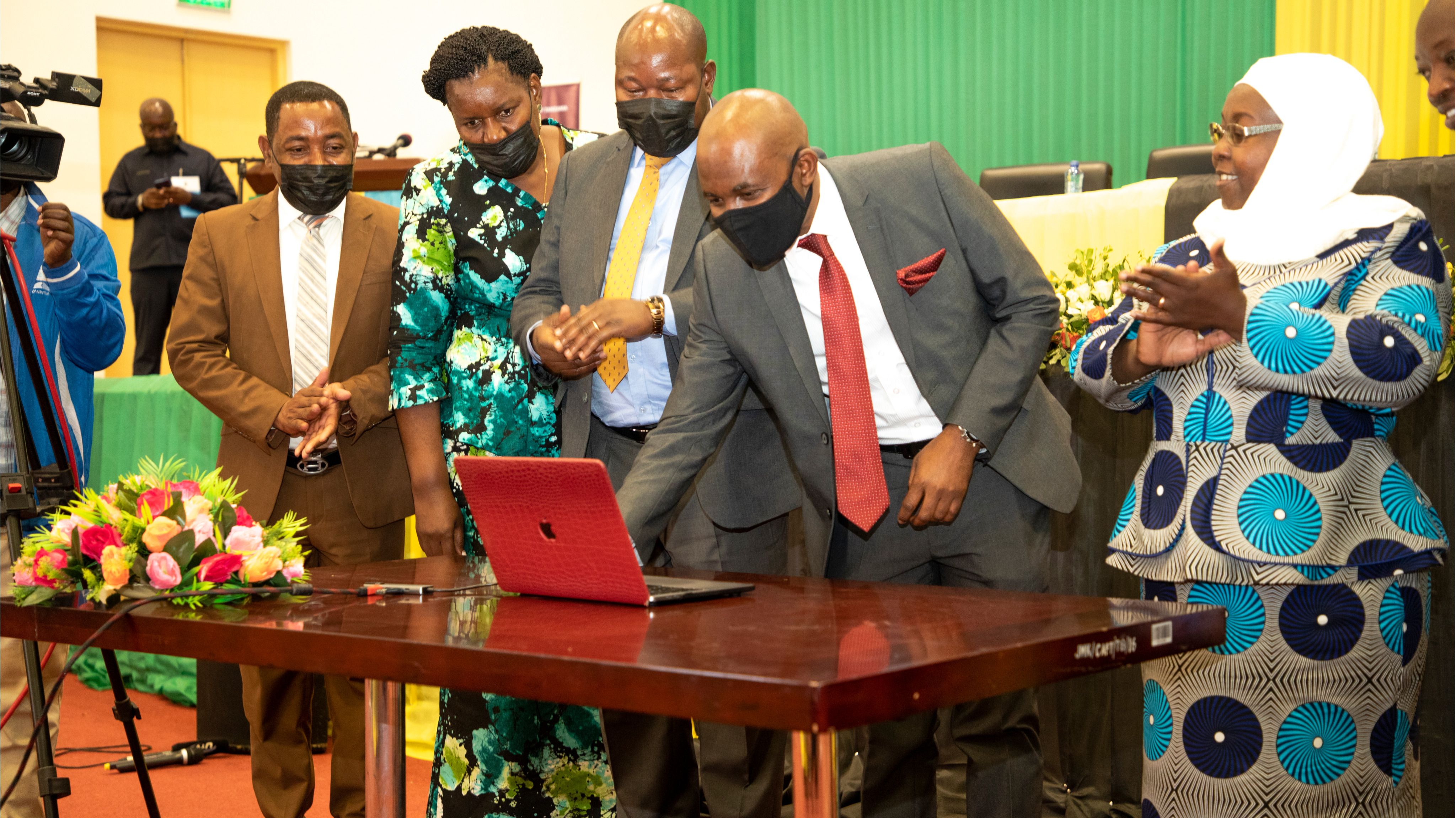 Government To Improve Usage of Information Technology