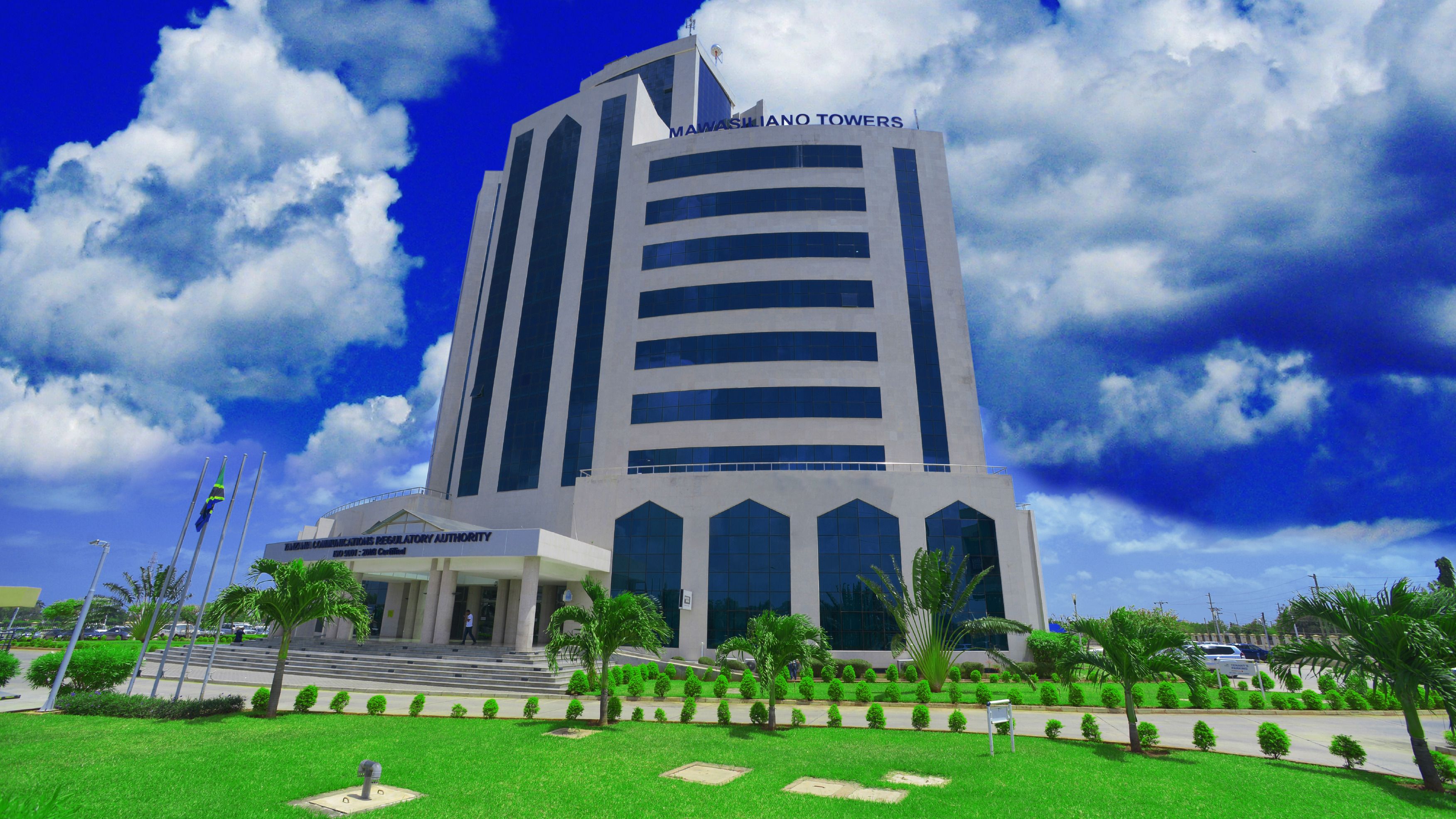 Public Notice: Application for Licences Under the Converged